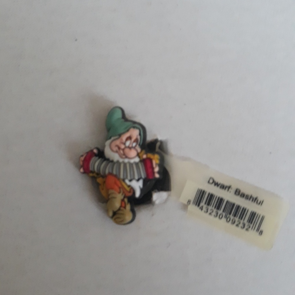 CROCS Jibbitz Disney Snow White Doc Charm
